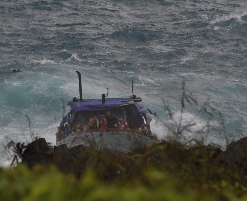 Christmas Island Boat Disaster - Prior to impact